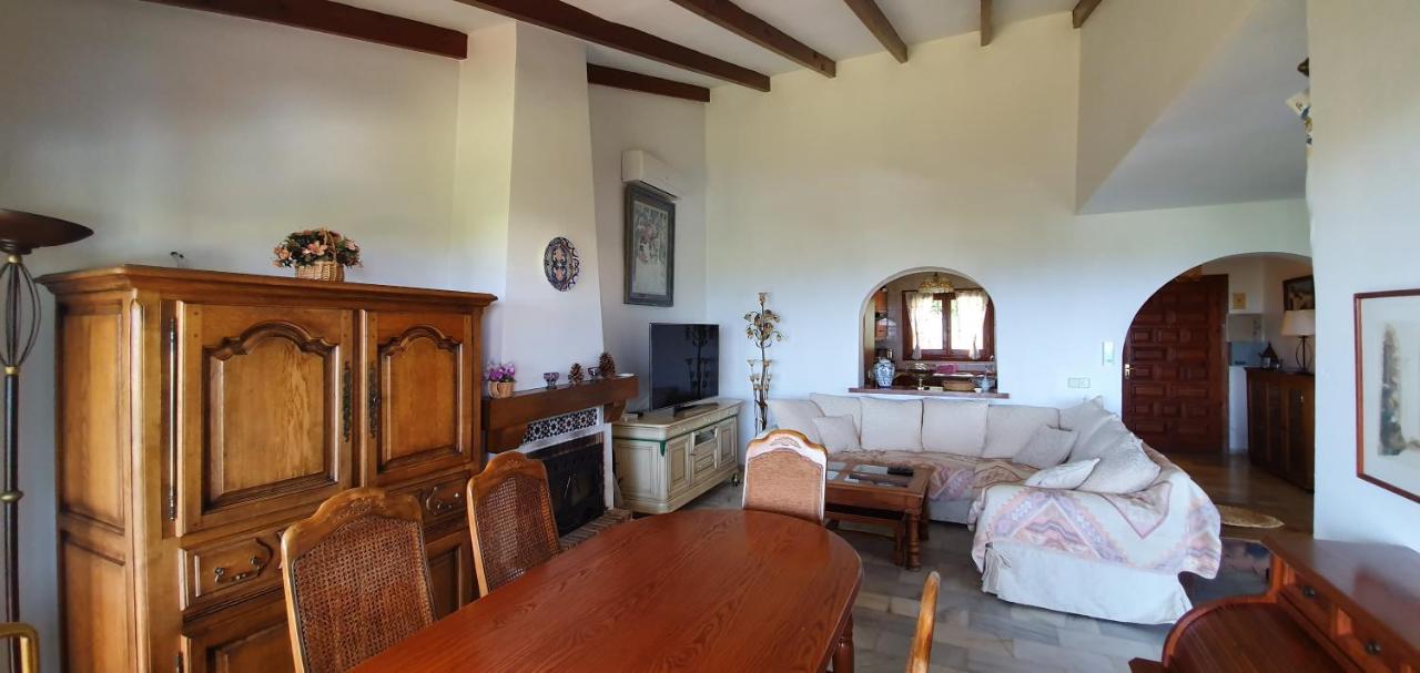 Sea View Villa With Pool, Near Beach In Calahonda, Marbella Area Mijas Kültér fotó